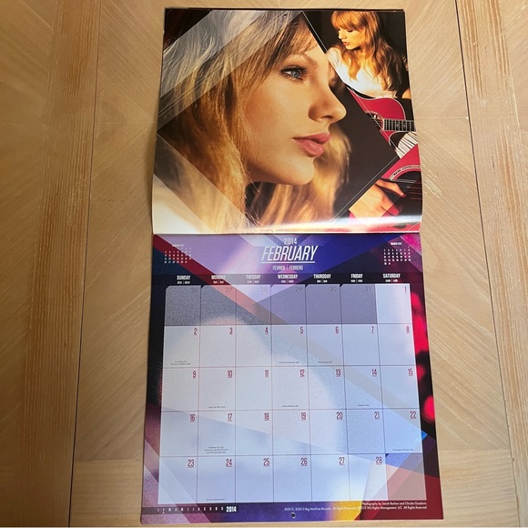 TAYLOR SWIFT 2014 Wall Calendar - Picture 5 of 15
